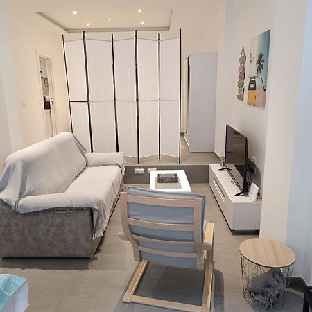 Apartamento Alhucemas Playa マラガ エクステリア 写真