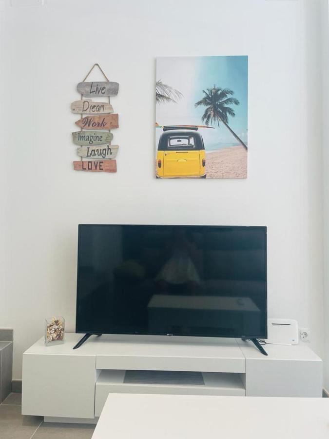 Apartamento Alhucemas Playa マラガ エクステリア 写真